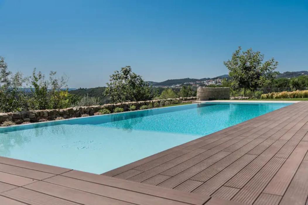 Casa Pelourinho De Louredo With Pool Hotell Paredes  Exteriör bild